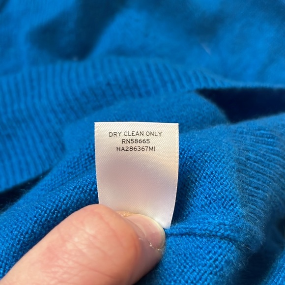 Halogen cobalt blue 100% cashmere crew neck sweater size Medium - Picture 5 of 10